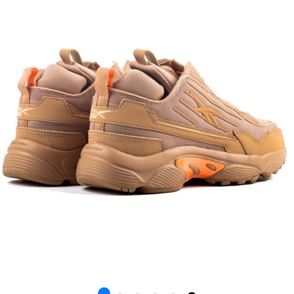 Reebok x Gigi Hadid DMX Series 2K Zip Women's Shoe - Picture 6 of 9